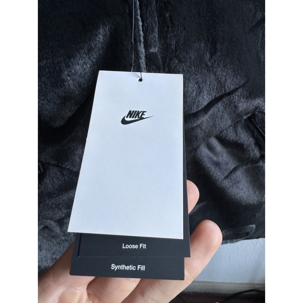 SIZE XS Nike Sportswear EssentialWomen's Loose Fur All Over Print Faux fur - Picture 3 of 8